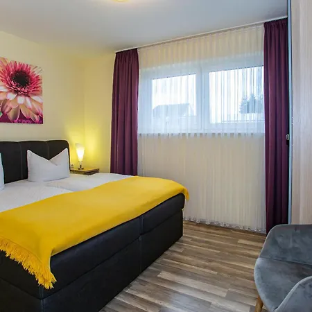 Holiday home Ferienapartments Elsternest